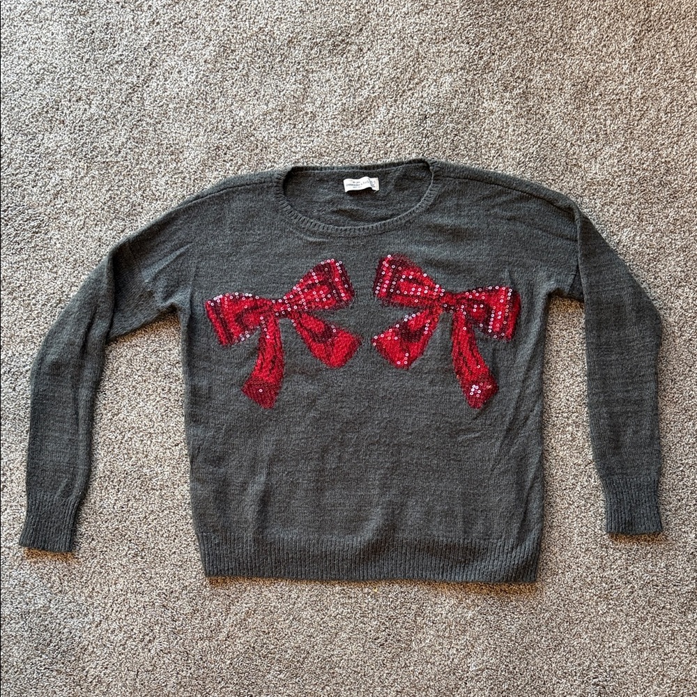 Abercrombie & Fitch Charcoal Knit Top Sweater with Sequins Red Bows. Size XS/S